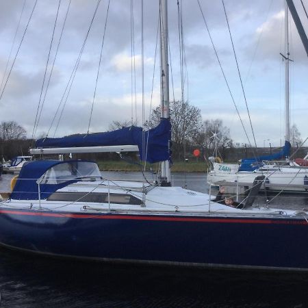 Hotel Yacht Highwayman South Kessock Exterior foto